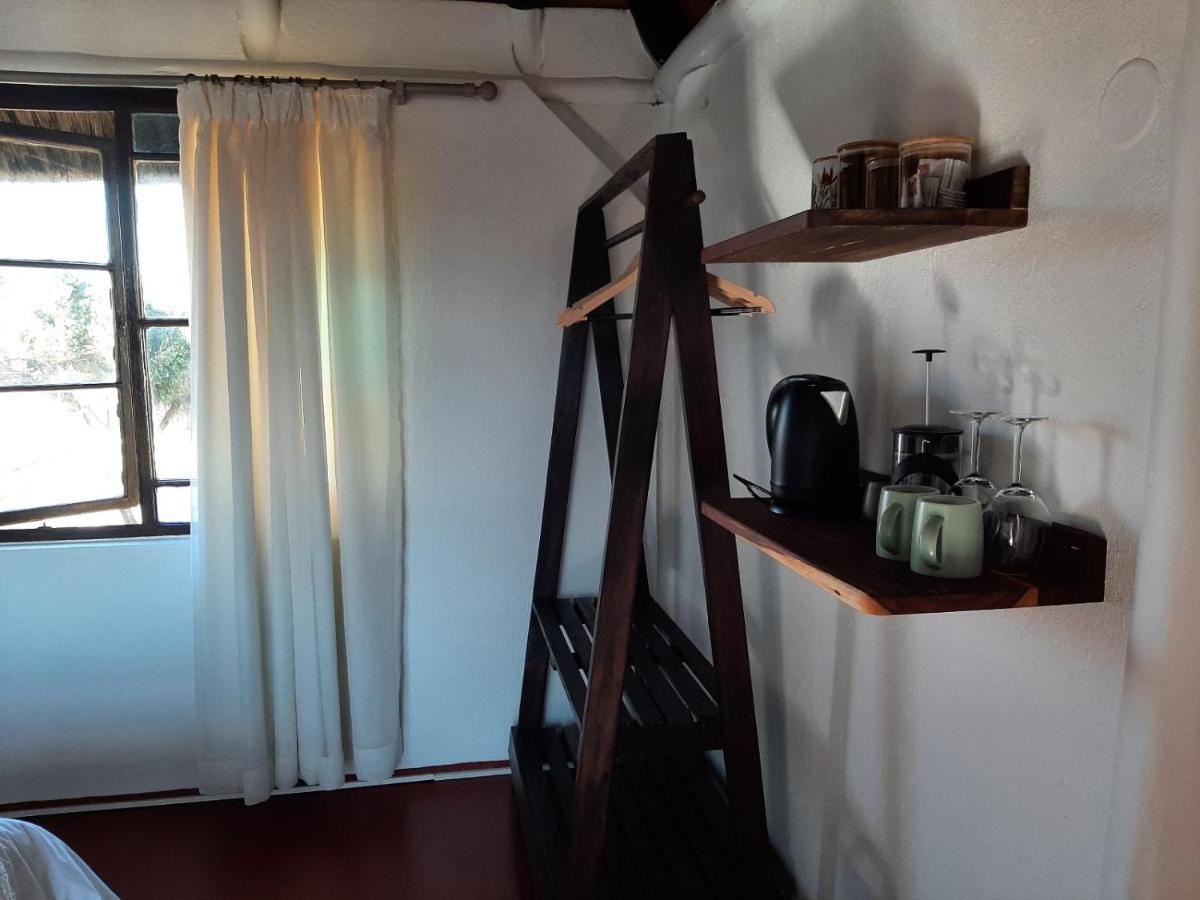 Japie'S Yard Wanderer'S Inn Swakopmund Exterior photo